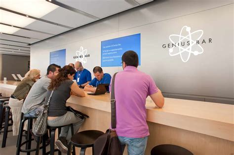 book appointment at the genius bar